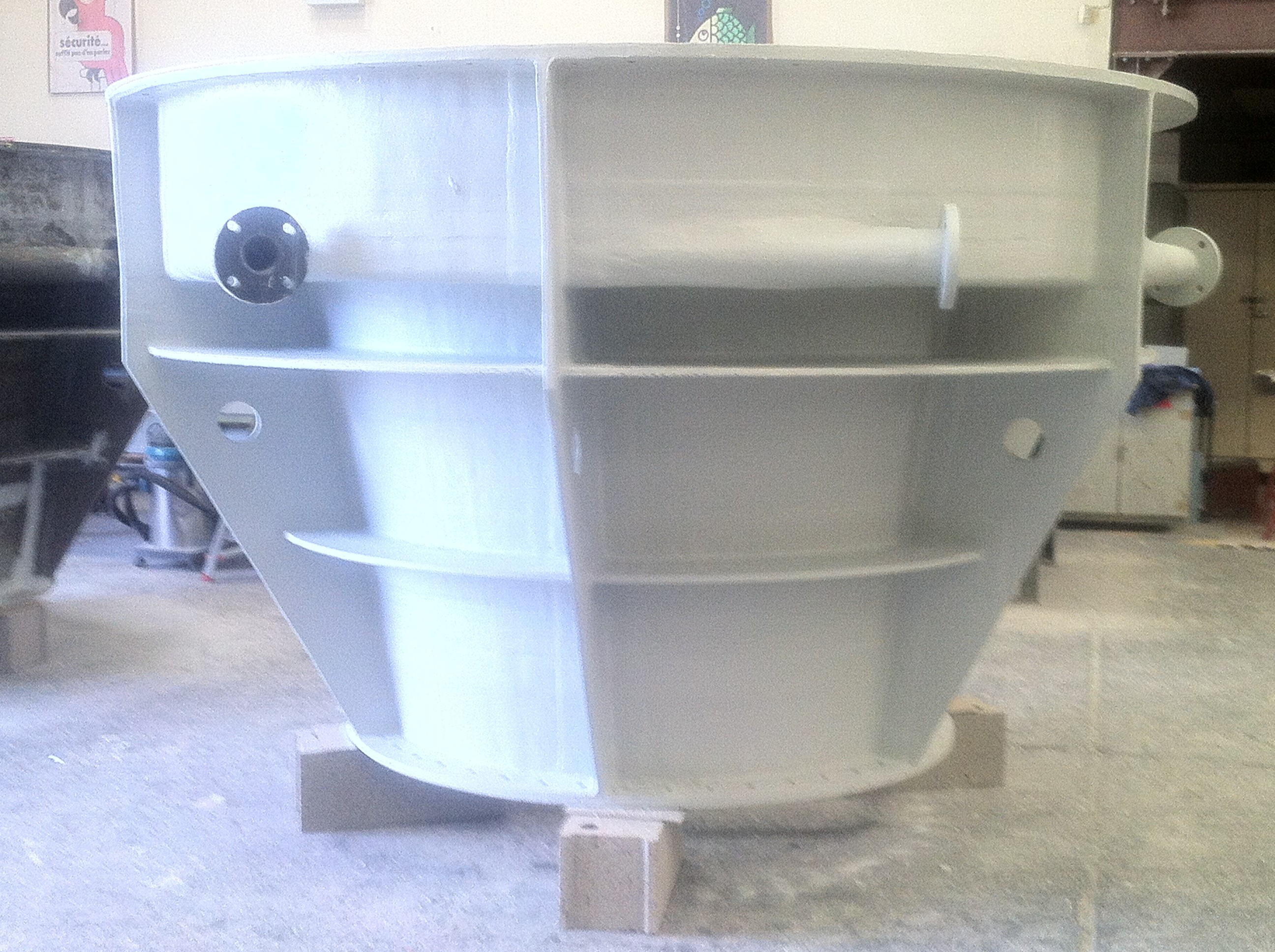 cuves et réservoirs spéciaux Chaudronnerie plastique